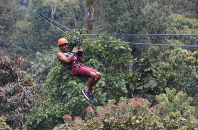 Zipline nad dolino Save pri Bledu